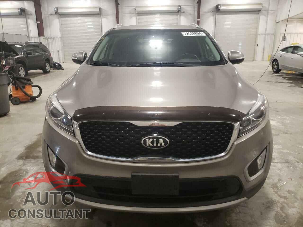 KIA SORENTO 2017 - 5XYPHDA56HG311169