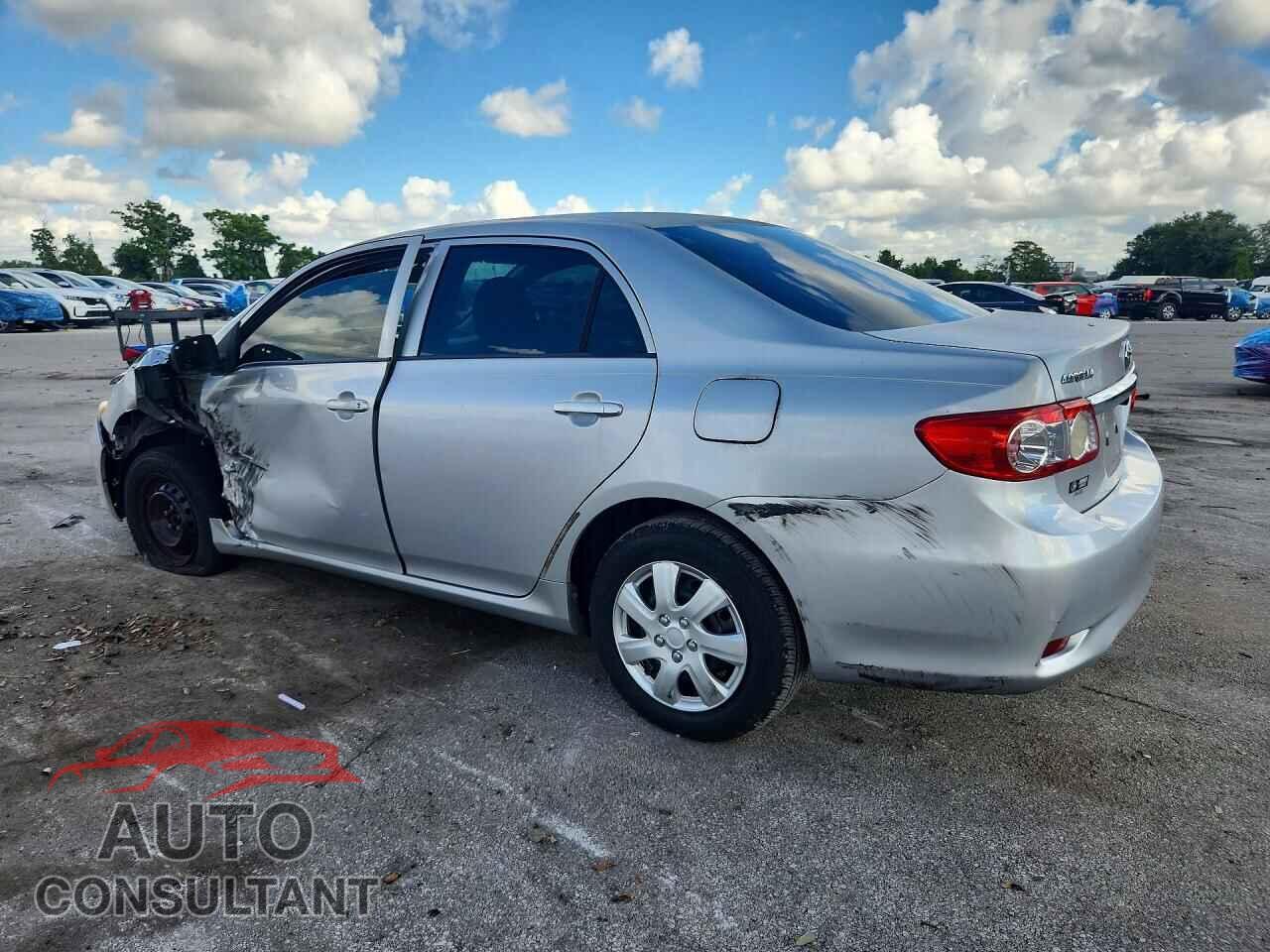 TOYOTA COROLLA 2011 - 2T1BU4EE9BC562111