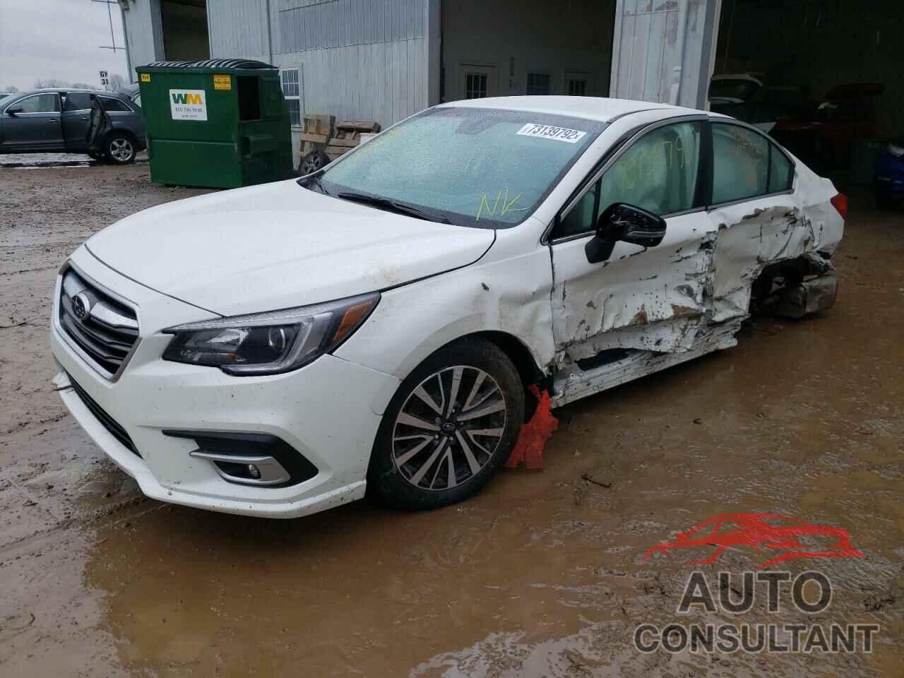 SUBARU LEGACY 2019 - 4S3BNAF60K3027390