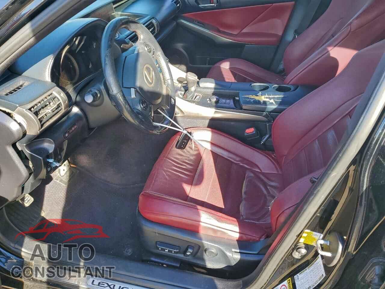 LEXUS IS 2014 - JTHCE1D22E5000266