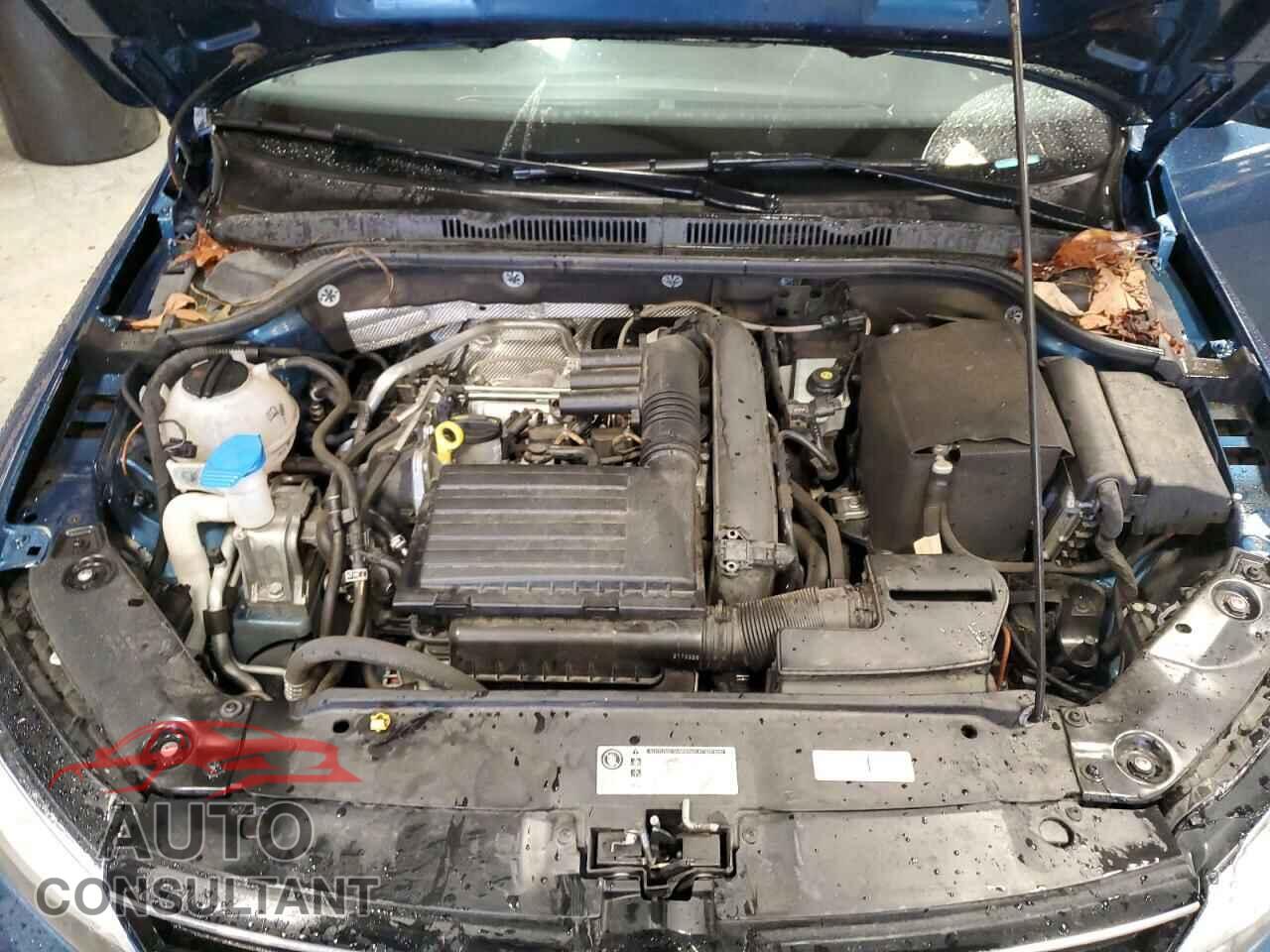 VOLKSWAGEN JETTA 2018 - 3VW2B7AJ3HM375292