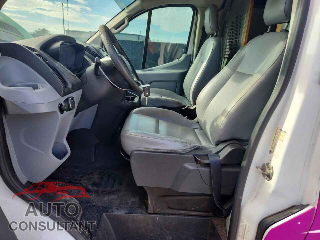 FORD TRANSIT 2015 - 1FTNR2ZM2FKA98832