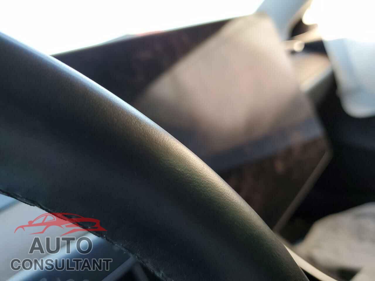 TESLA MODEL 3 2018 - 5YJ3E1EAXJF123913