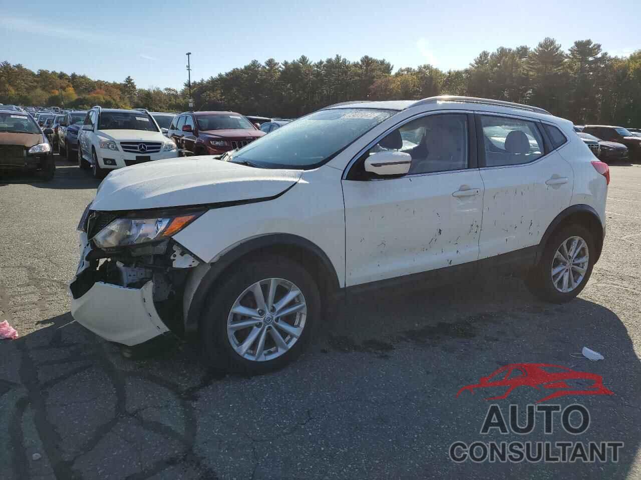 NISSAN ROGUE 2018 - JN1BJ1CR5JW254150