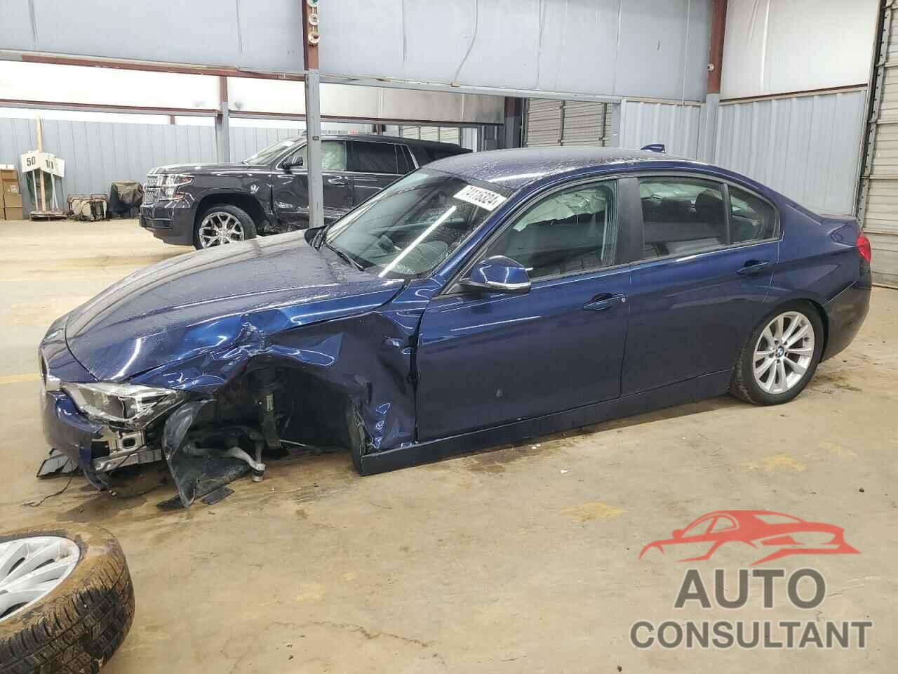BMW 3 SERIES 2018 - WBA8E1G56JNU92885