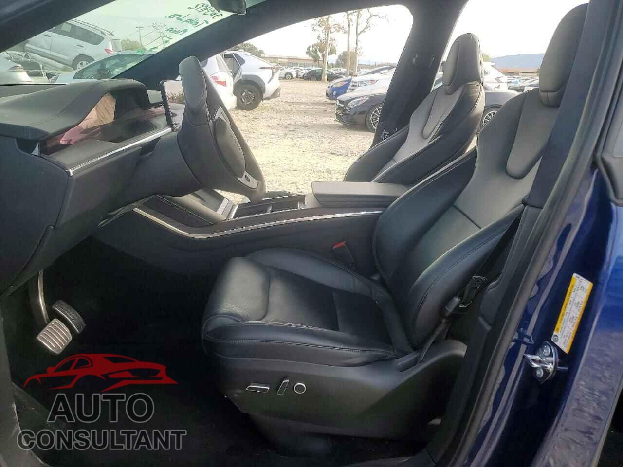 TESLA MODEL X 2022 - 7SAXCAE58NF363402
