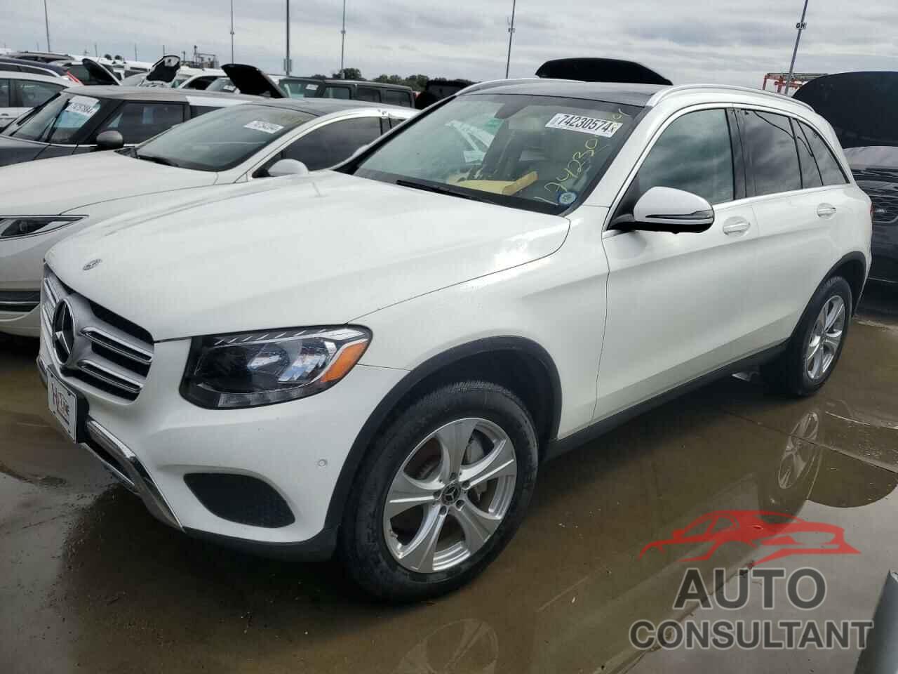 MERCEDES-BENZ GLC-CLASS 2018 - WDC0G4KB1JV051670