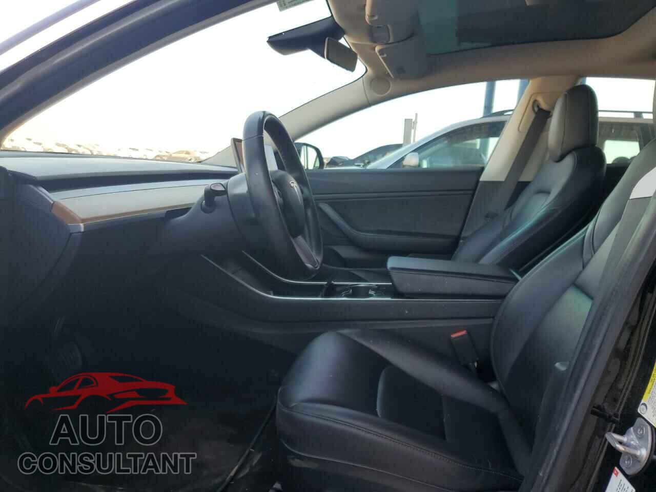 TESLA MODEL 3 2018 - 5YJ3E1EA9JF077068