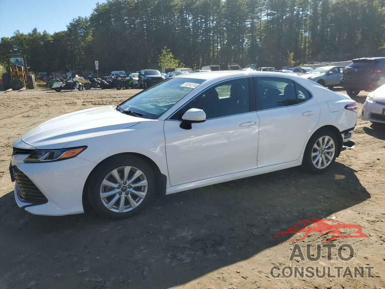 TOYOTA CAMRY 2018 - 4T1B11HK9JU148543