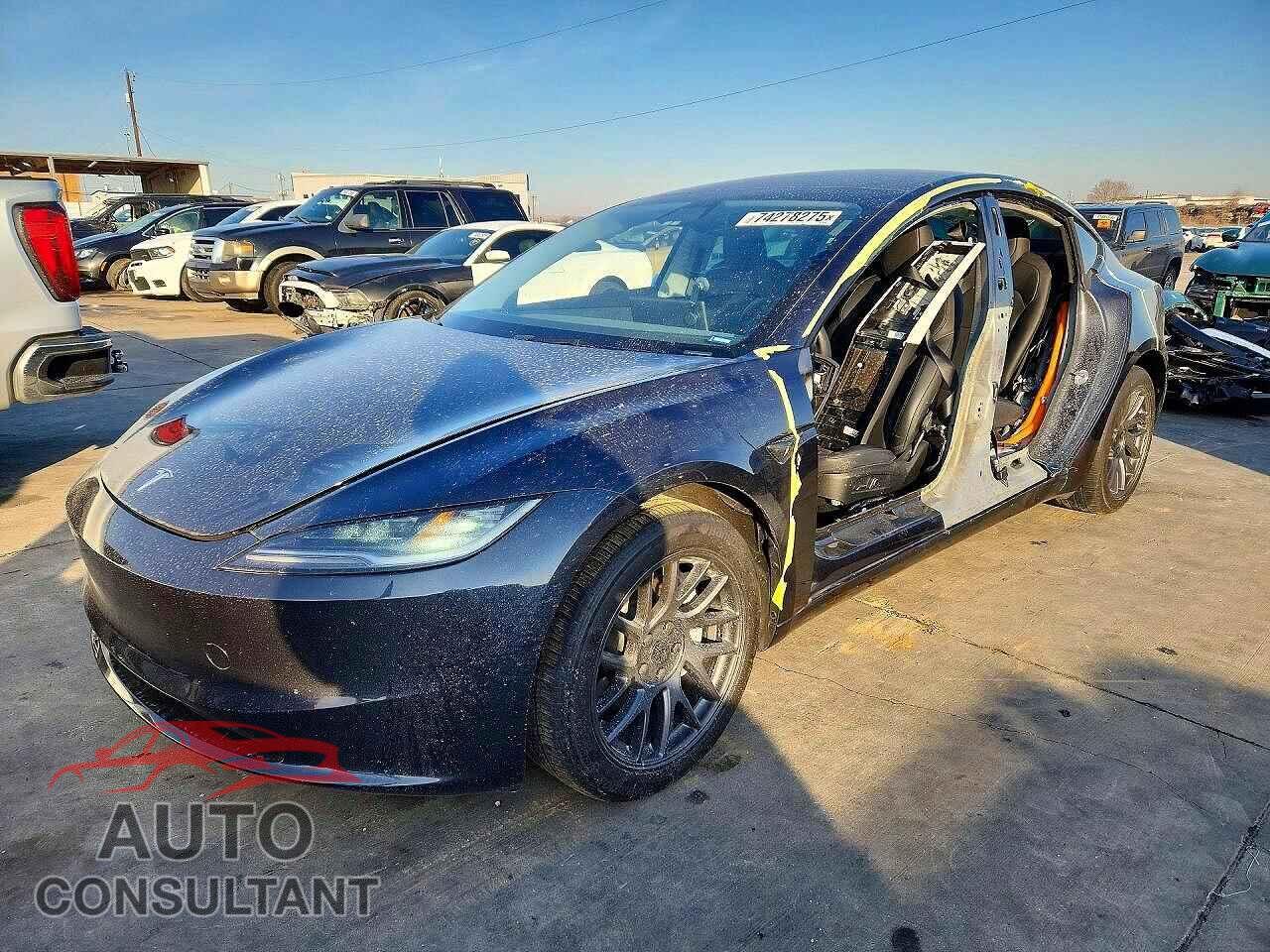 TESLA MODEL 3 2025 - 5YJ3E1EB2SF942800