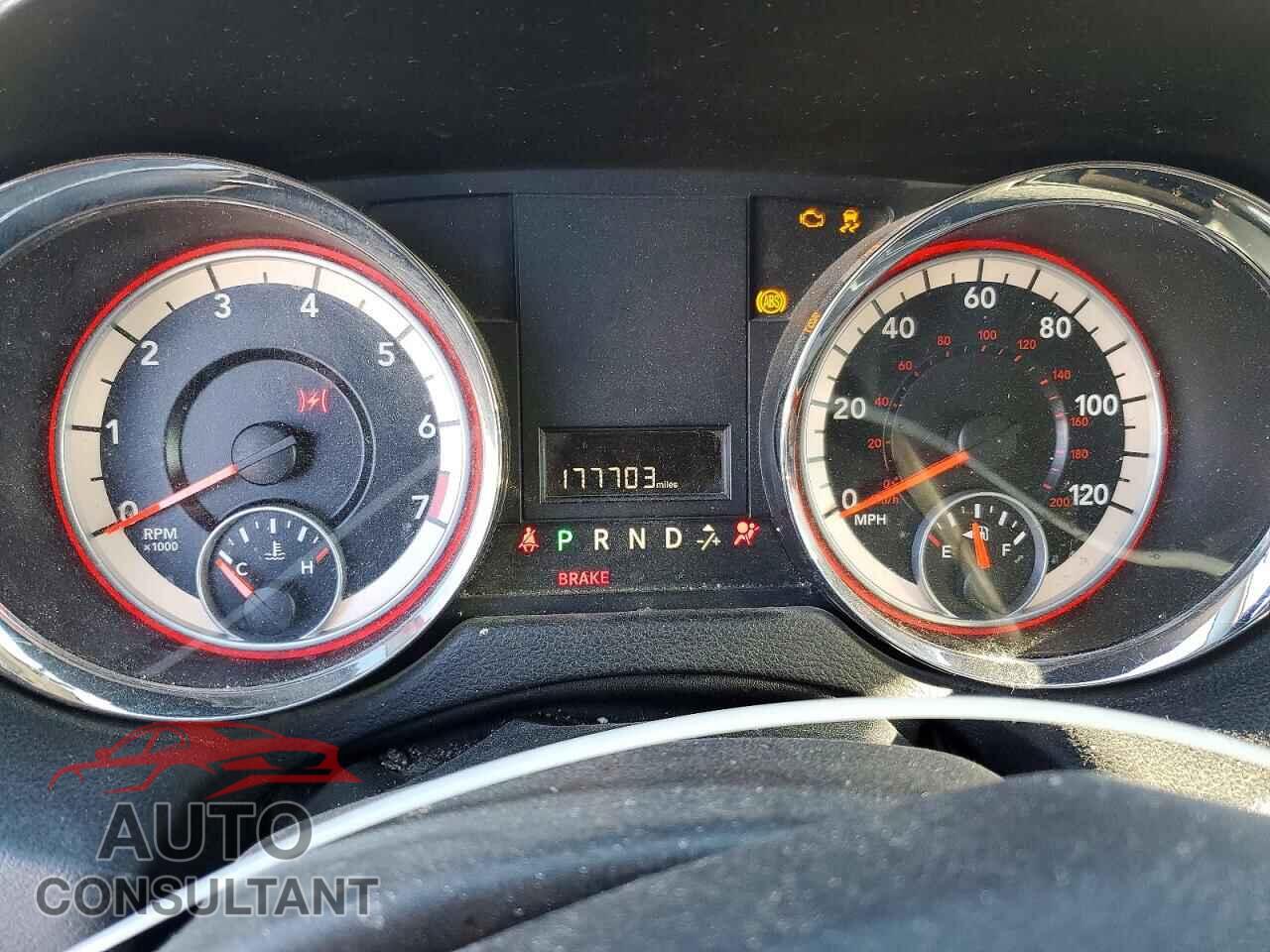 DODGE CARAVAN 2013 - 2C4RDGBG2DR667548