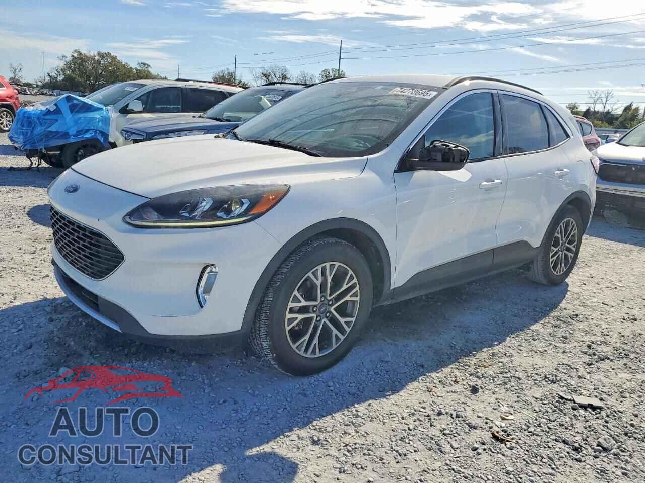 FORD ESCAPE 2020 - 1FMCU0H64LUA92166
