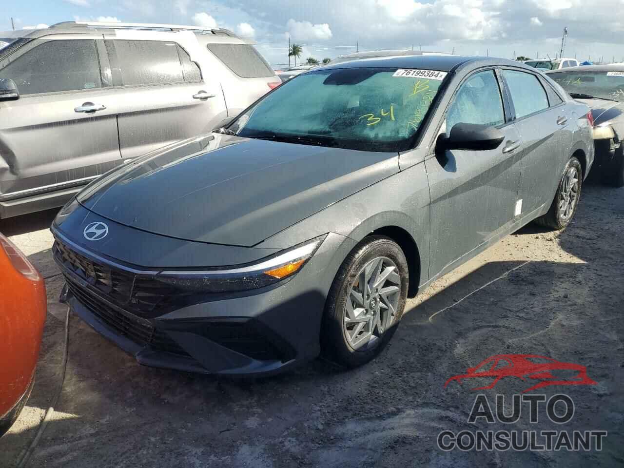 HYUNDAI ELANTRA 2024 - KMHLM4DG5RU772995