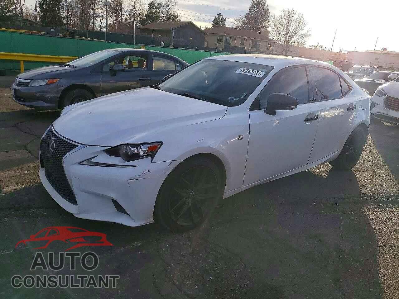 LEXUS IS 2015 - JTHBF1D20F5064767