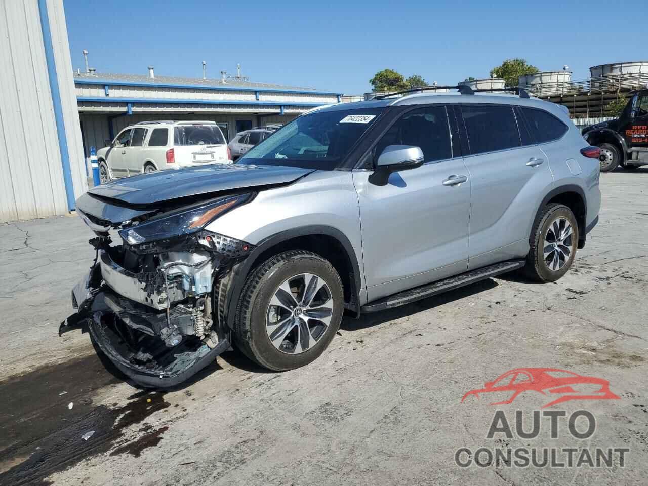 TOYOTA HIGHLANDER 2022 - 5TDGZRBH3NS175925