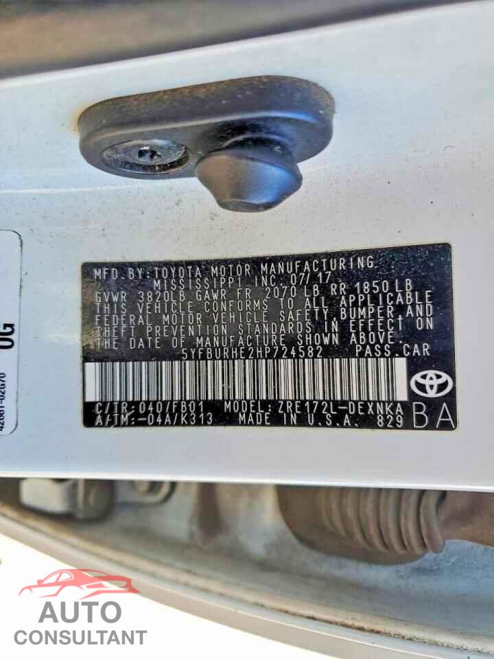 TOYOTA COROLLA 2017 - 5YFBURHE2HP724582