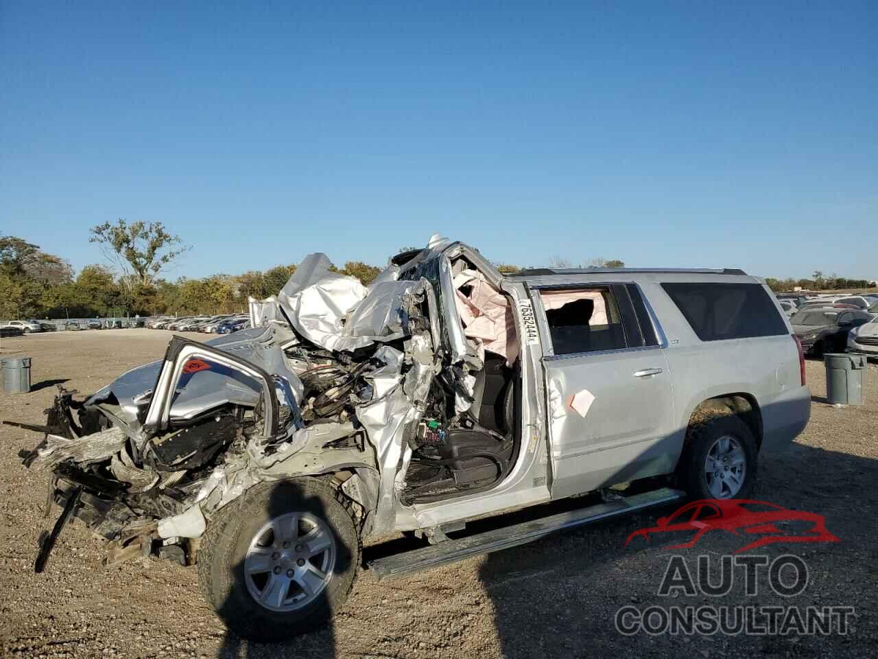 CHEVROLET SUBURBAN 2015 - 1GNSKKKC0FR632594