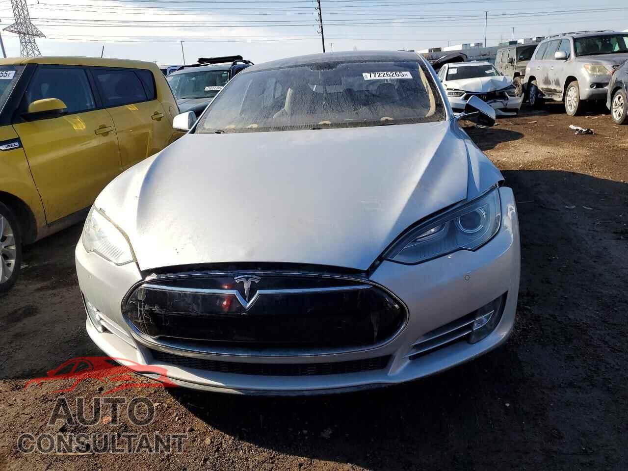 TESLA MODEL S 2014 - 5YJSA1S19EFP36445