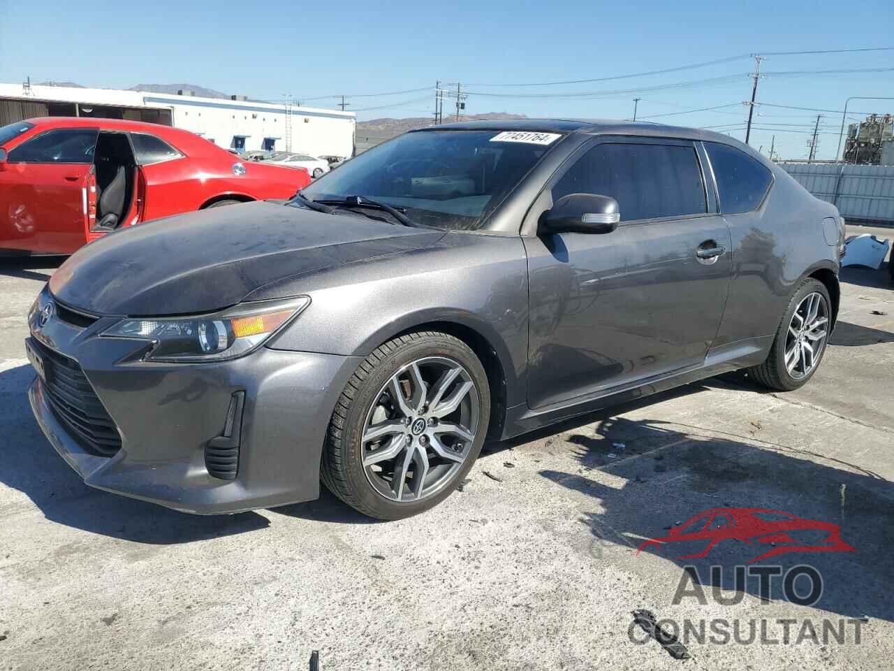 TOYOTA SCION 2016 - JTKJF5C72GJ023219