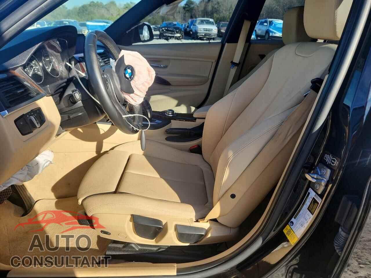 BMW 320 2013 - WBA3B1C52DK129935