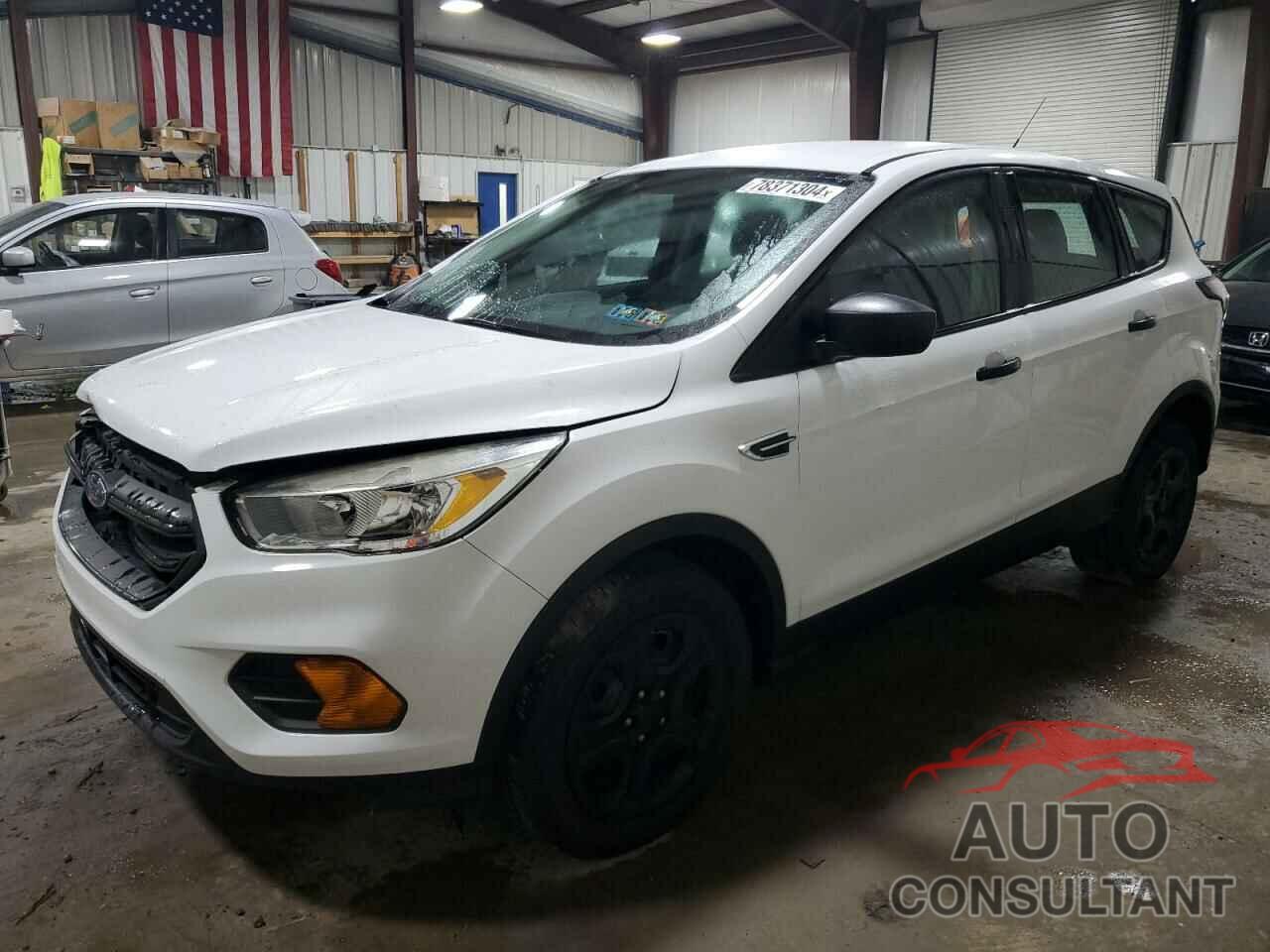 FORD ESCAPE 2017 - 1FMCU0F70HUE67022