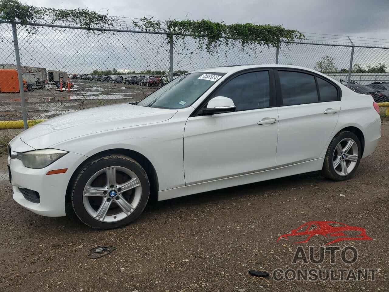 BMW 3 SERIES 2012 - WBA3A5G57CNP17380