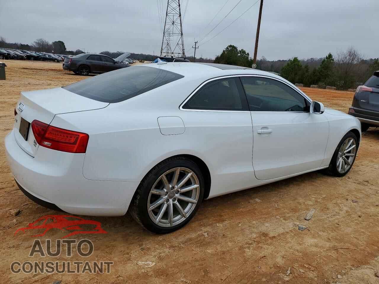 AUDI A5 2015 - WAUCFAFR9FA001106