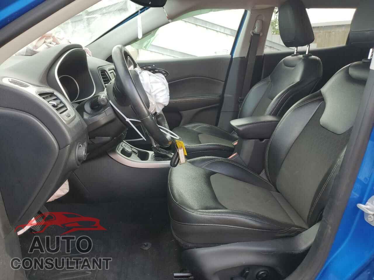 JEEP COMPASS 2018 - 3C4NJDBB2JT265077