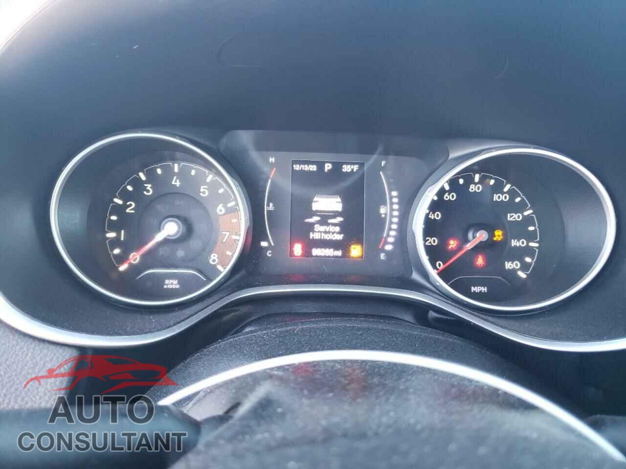 JEEP COMPASS 2018 - 3C4NJDBB7JT355809