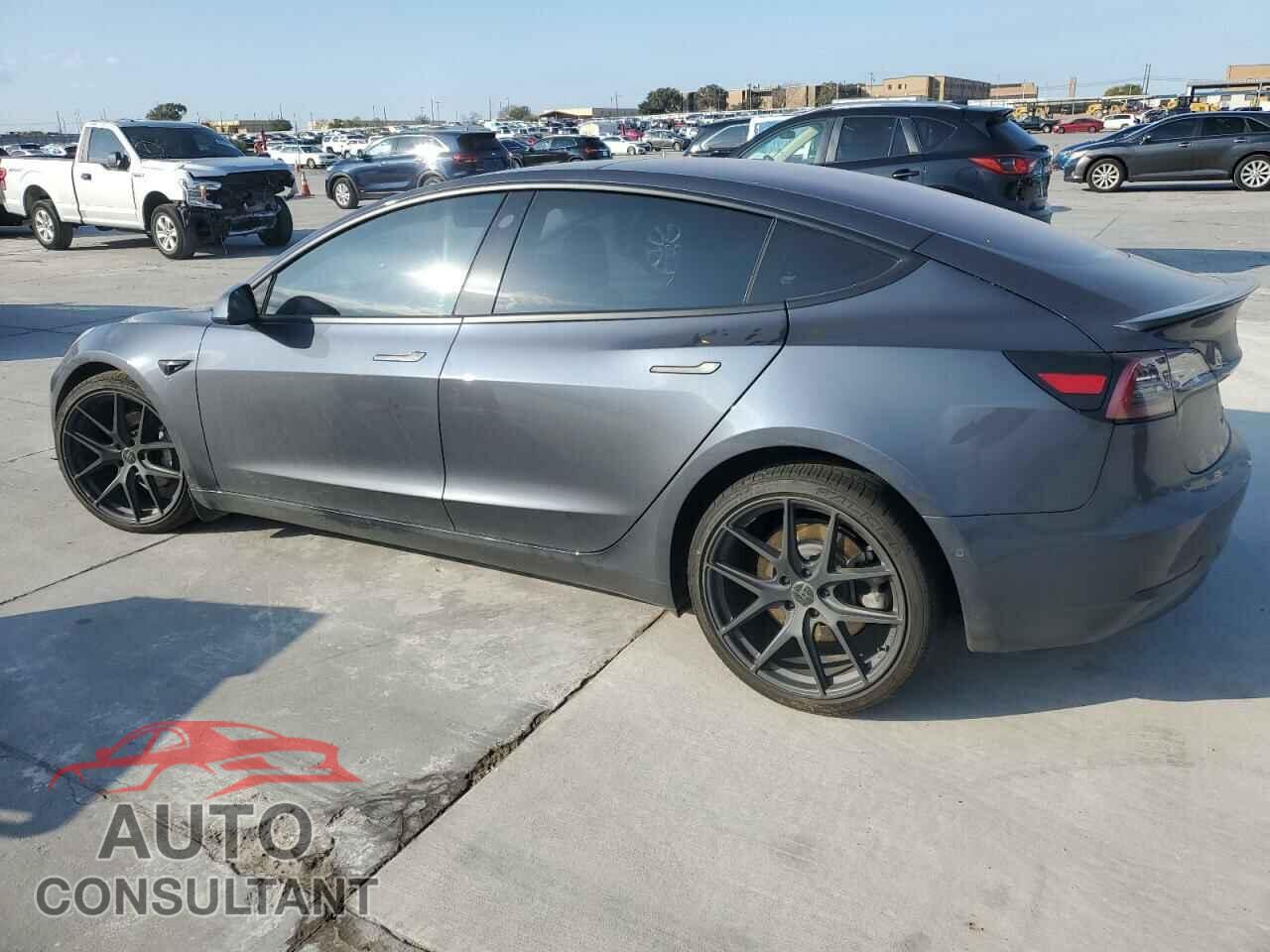 TESLA MODEL 3 2018 - 5YJ3E1EA6JF030497