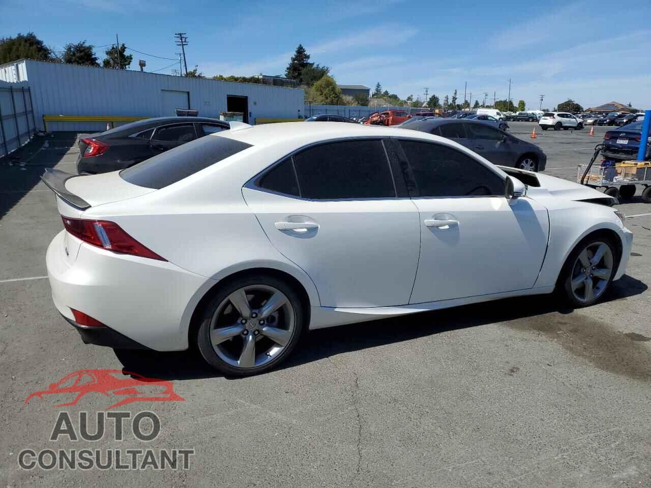 LEXUS IS 2014 - JTHBE1D22E5005950