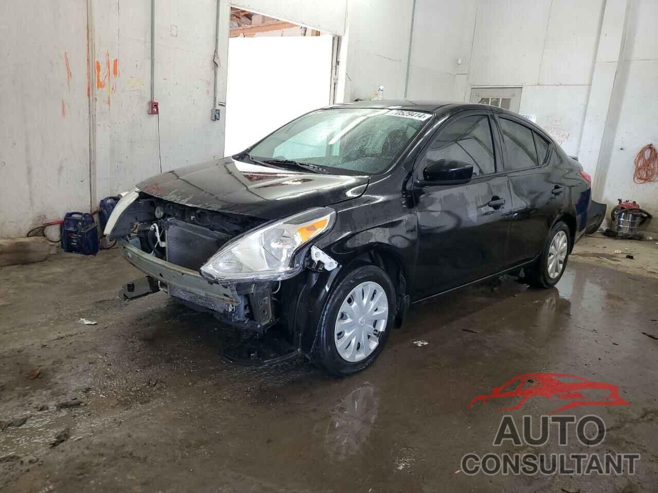 NISSAN VERSA 2018 - 3N1CN7AP3JL843684