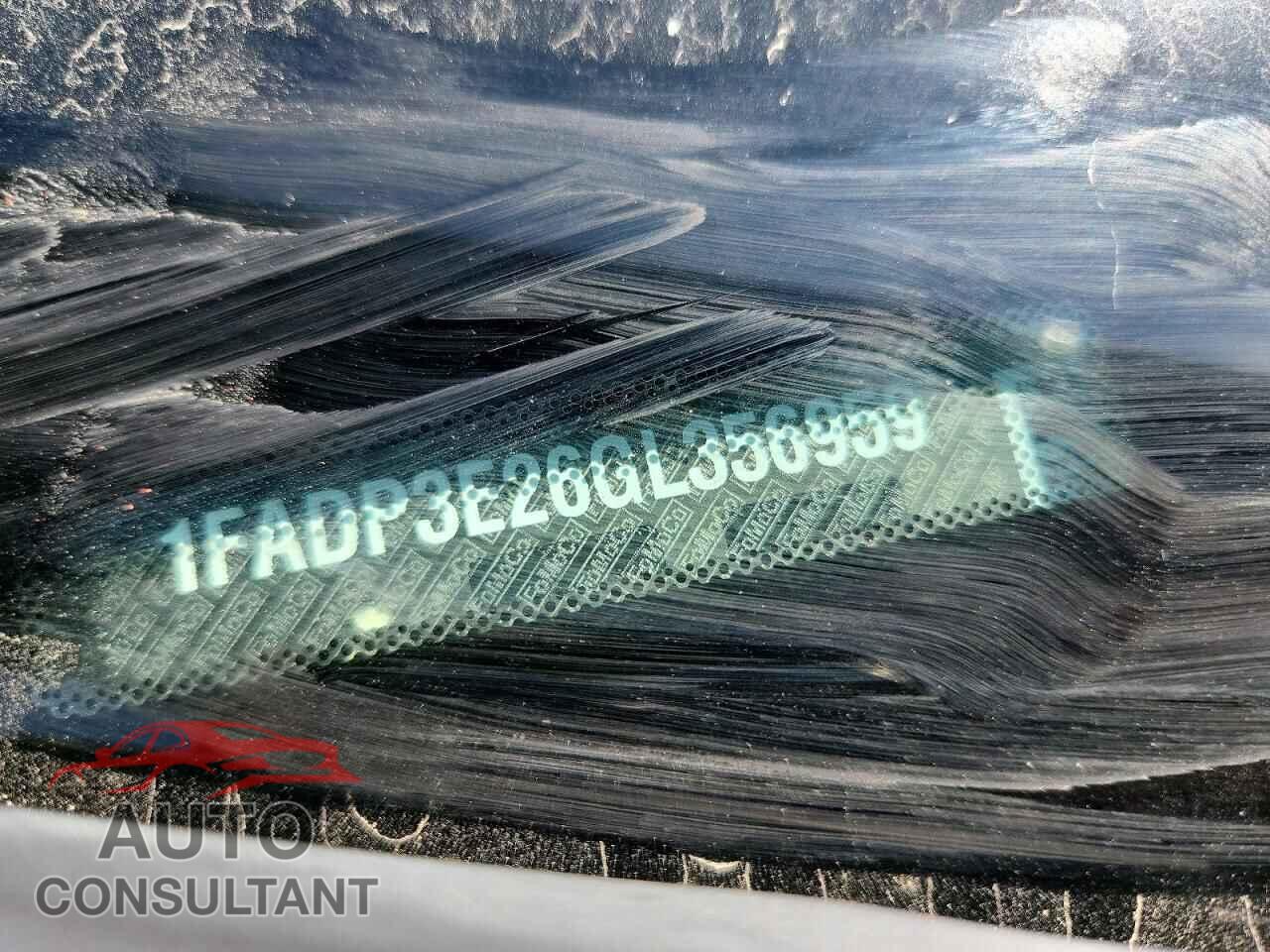 FORD FOCUS 2016 - 1FADP3E26GL356959