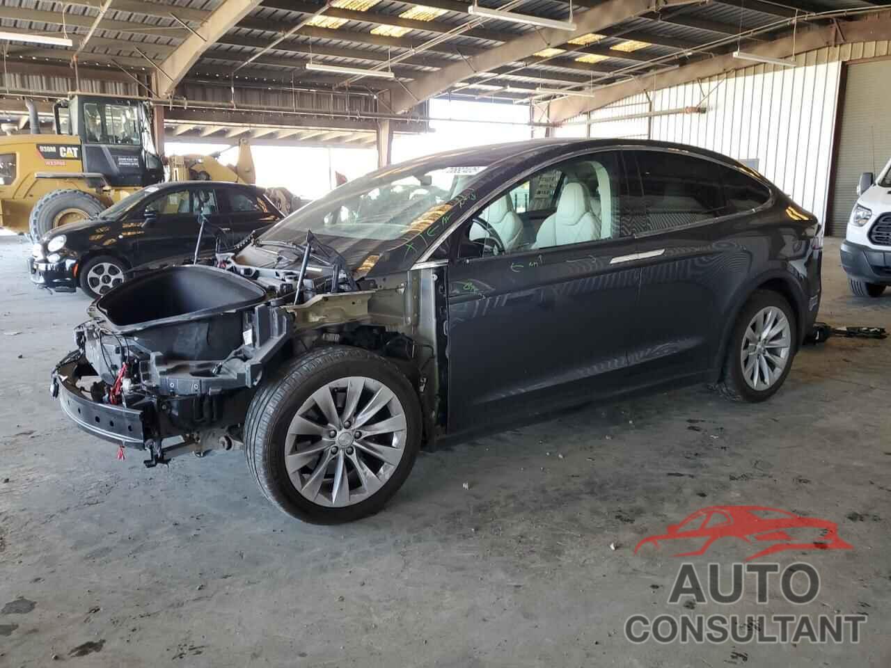 TESLA MODEL X 2019 - 5YJXCDE27KF153356