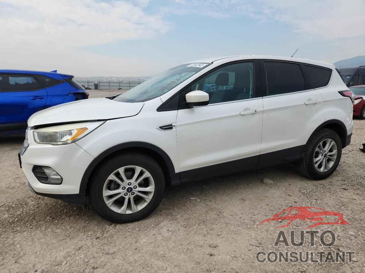 FORD ESCAPE 2017 - 1FMCU0GD6HUE38886
