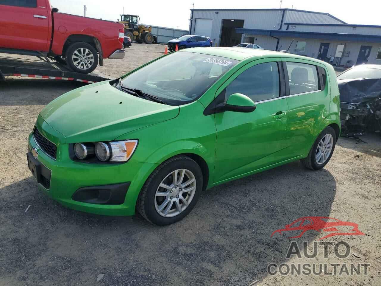 CHEVROLET SONIC 2016 - 1G1JC6SB8G4119553