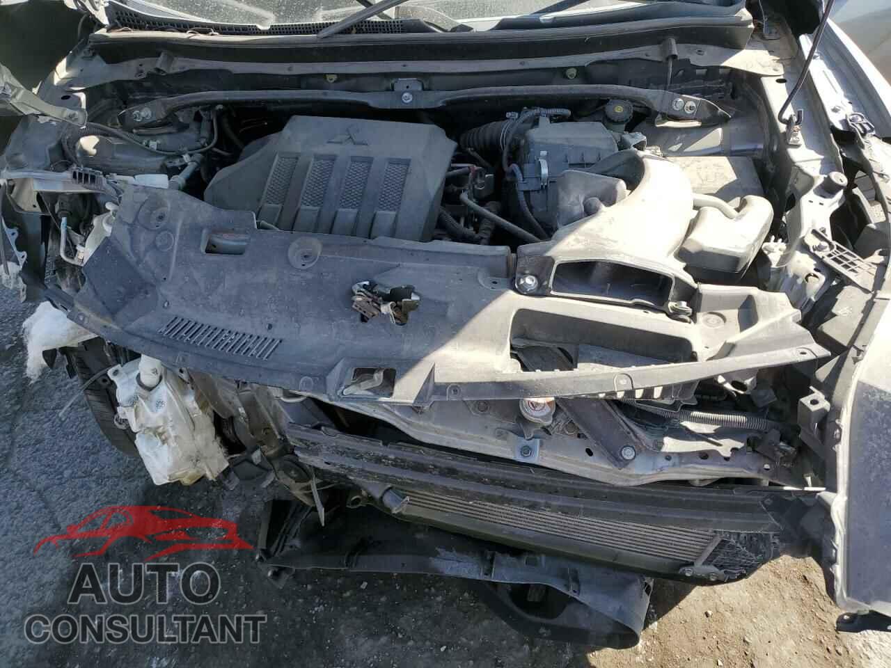 MITSUBISHI ECLIPSE 2018 - JA4AT4AA9JZ047738