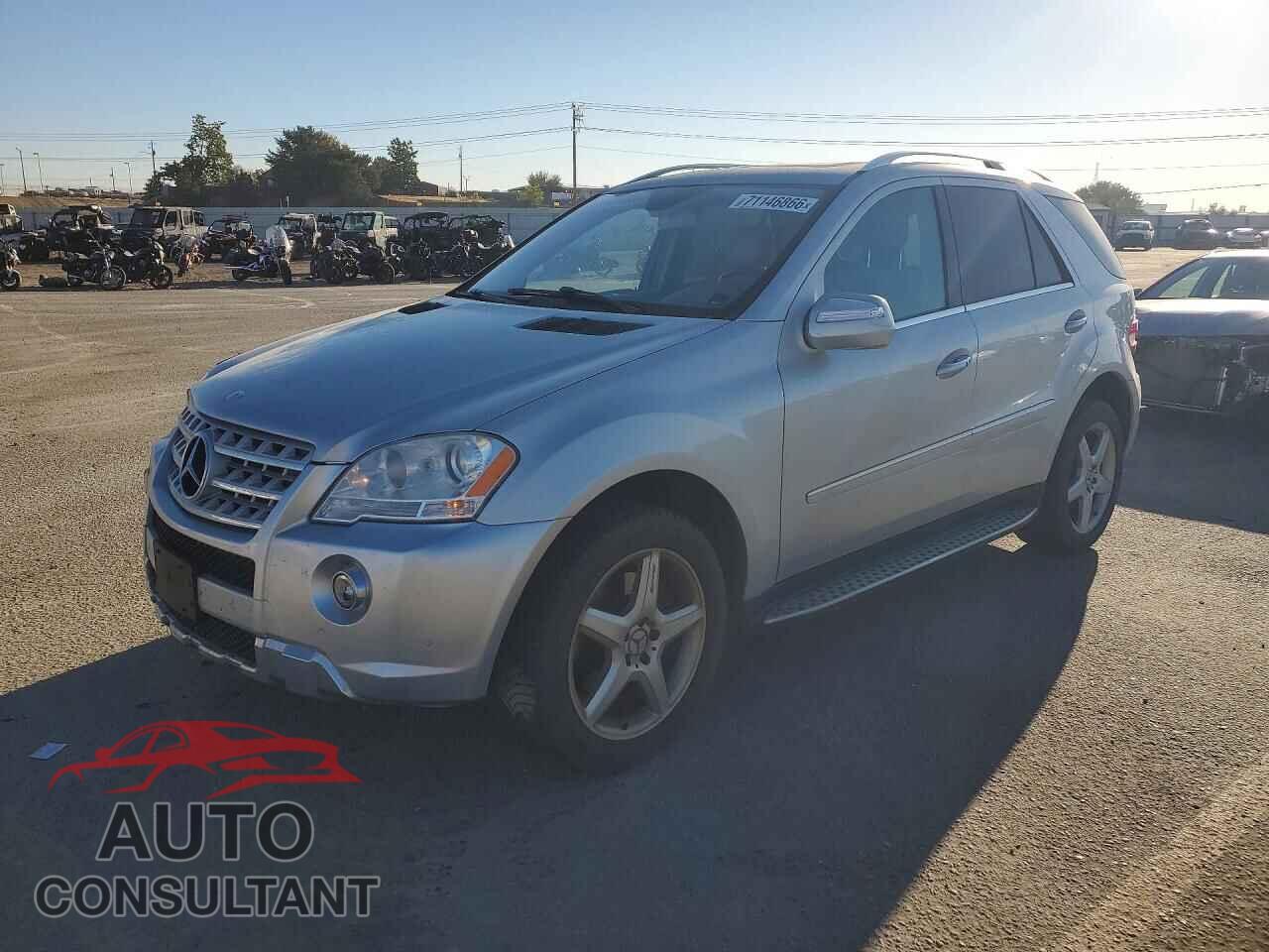 MERCEDES-BENZ M-CLASS 2009 - 4JGBB72E49A458535