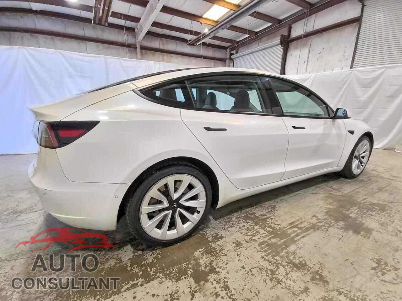 TESLA MODEL 3 2022 - 5YJ3E1EA7NF188076