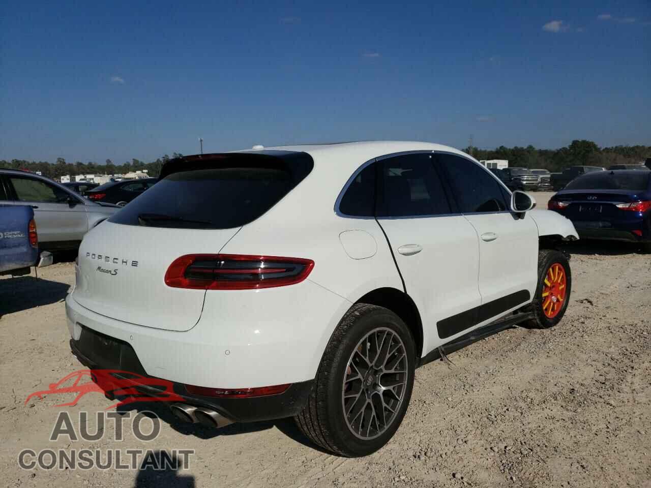 PORSCHE MACAN 2016 - WP1AB2A59GLB40205