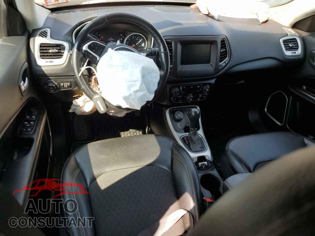 JEEP COMPASS 2019 - 3C4NJDBB5KT662204