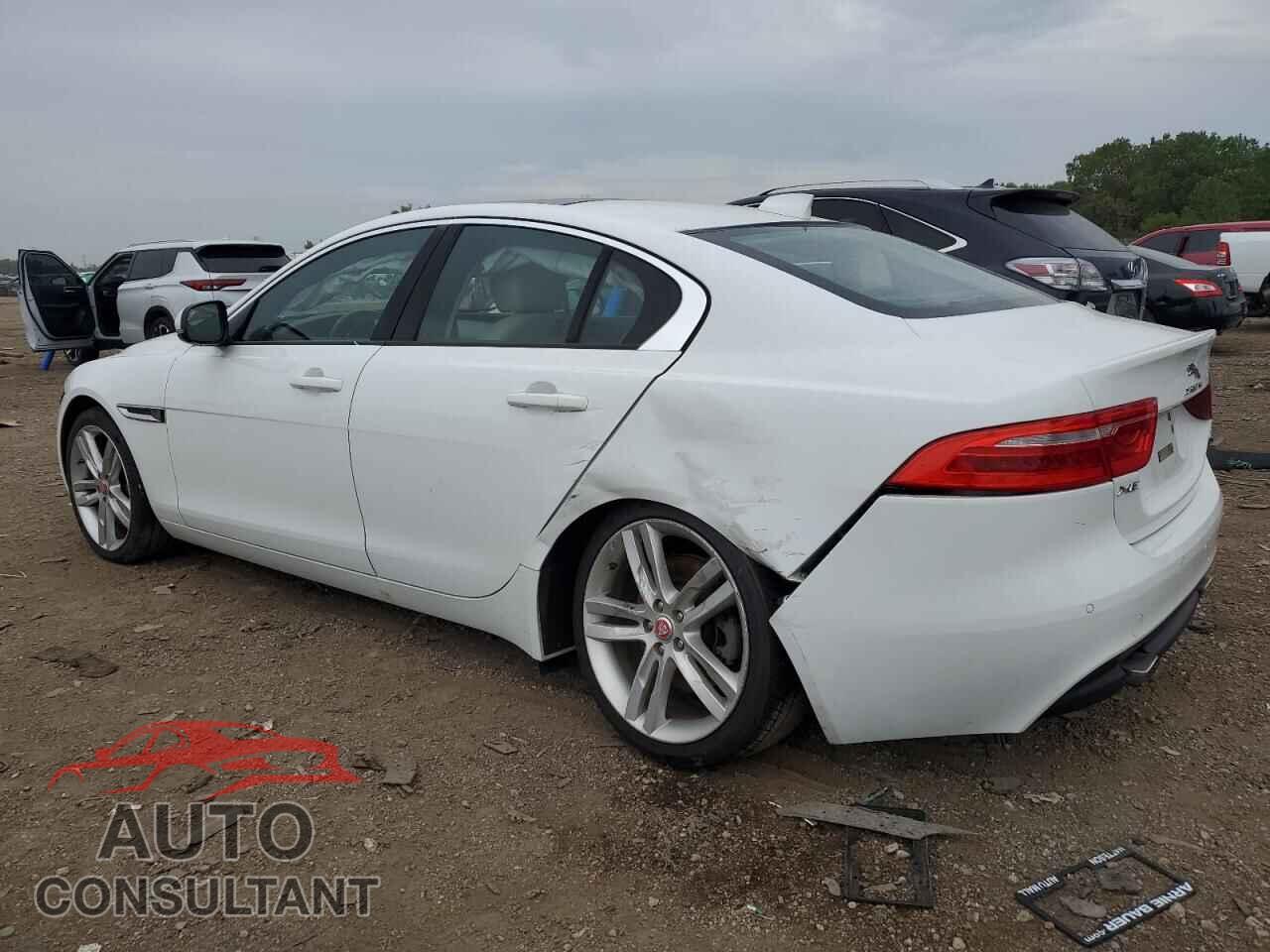 JAGUAR XE 2017 - SAJAJ4BV2HA972790