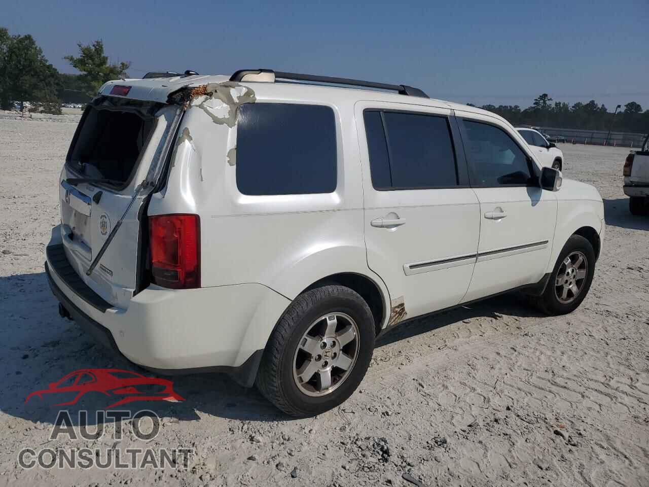 HONDA PILOT 2011 - 5FNYF3H93BB053642