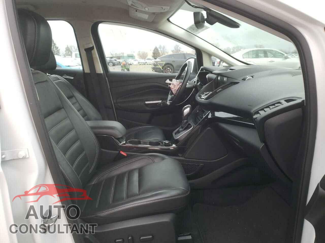 FORD CMAX 2017 - 1FADP5DU6HL104337