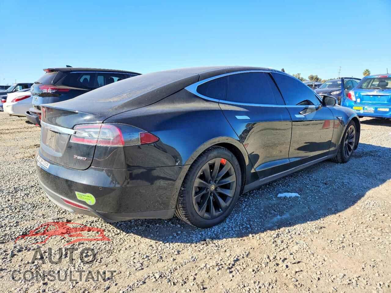 TESLA MODEL S 2015 - 5YJSA1E25FF108601