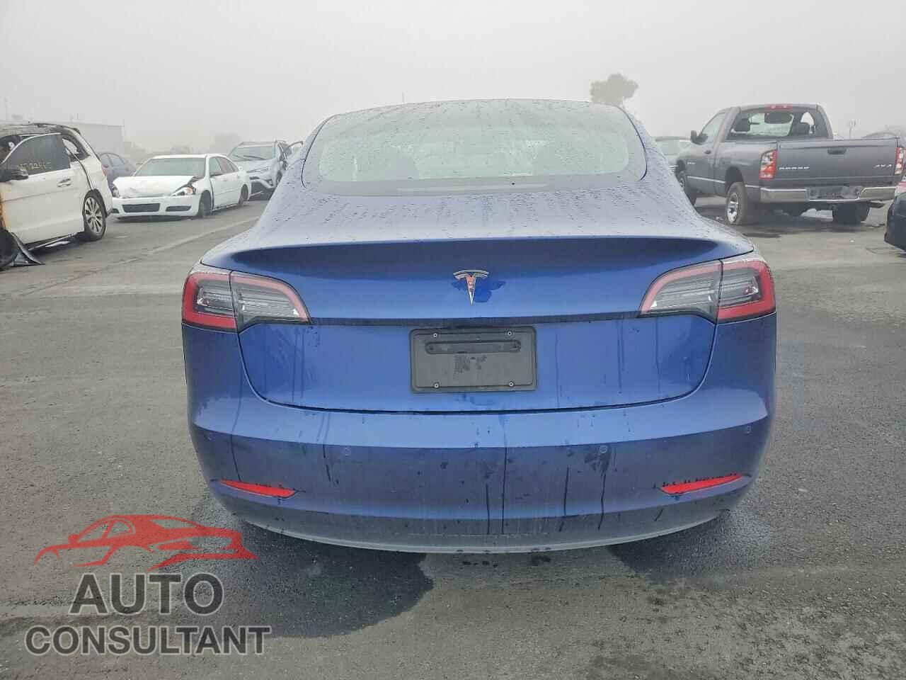 TESLA MODEL 3 2019 - 5YJ3E1EA8KF400866