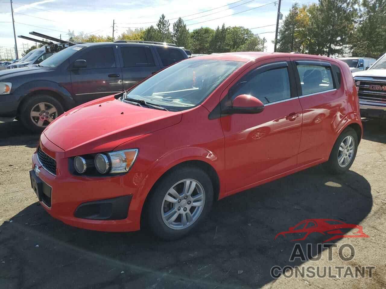 CHEVROLET SONIC 2015 - 1G1JC6SH6F4118338