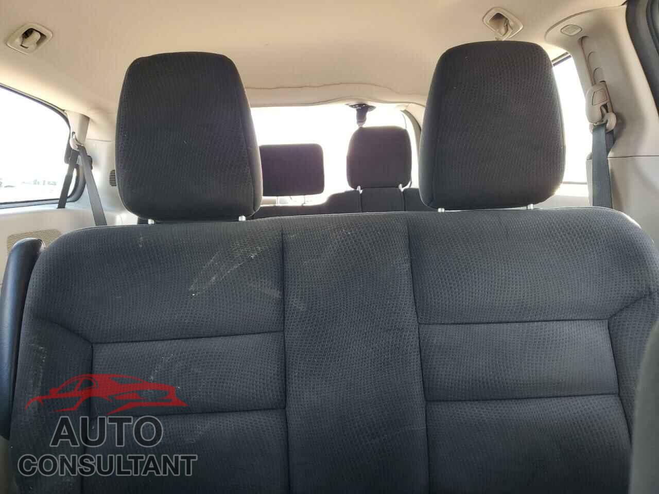 DODGE CARAVAN 2016 - 2C4RDGBG7GR103169