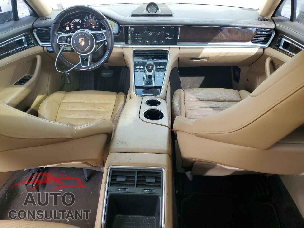 PORSCHE PANAMERA 2017 - WP0AA2A79HL100942