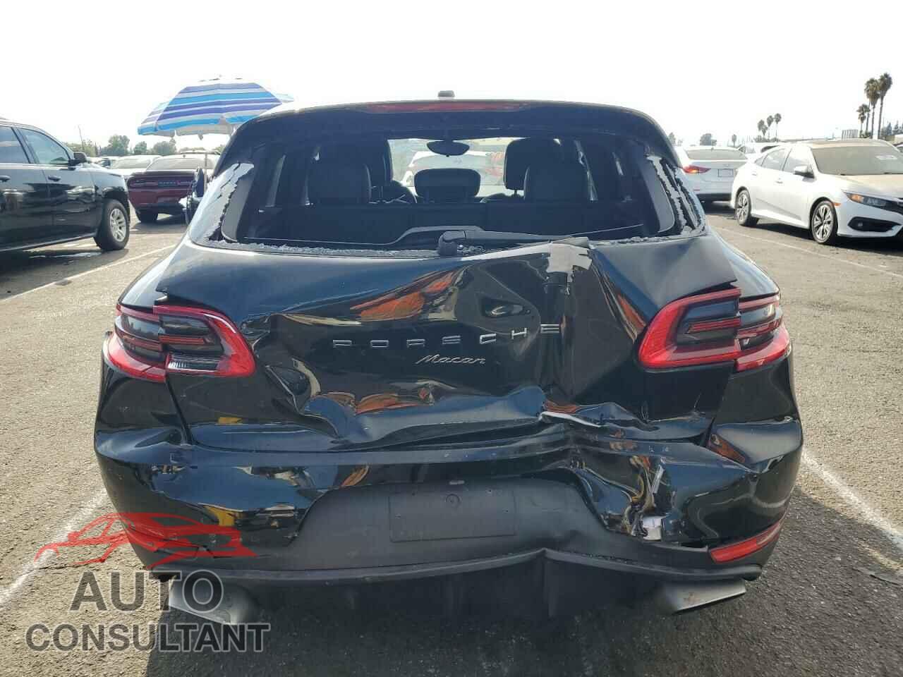 PORSCHE MACAN 2018 - WP1AA2A51JLB22095